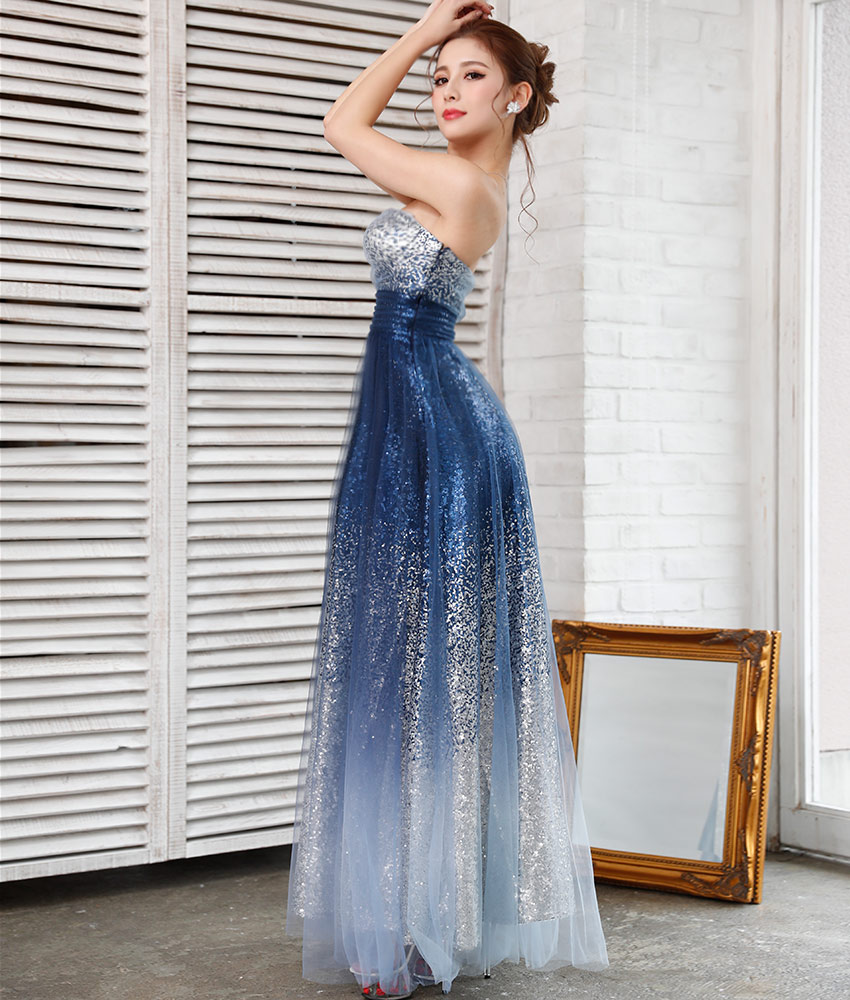 30 000以上の高品質で最上級のロングドレスやミディアムワンピースのカテゴリーです